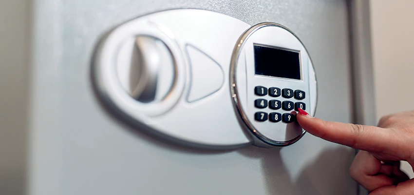 Jewelry Safe Cracking in Los Alamitos, California