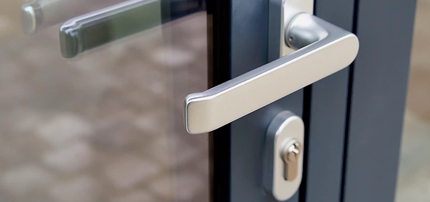 Broken Door Lock Cylinder Repair in Los Alamitos, California