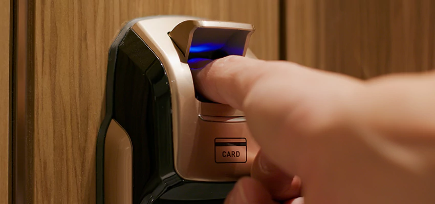 Locksmith Company For Window Lock Installation in Los Alamitos, California