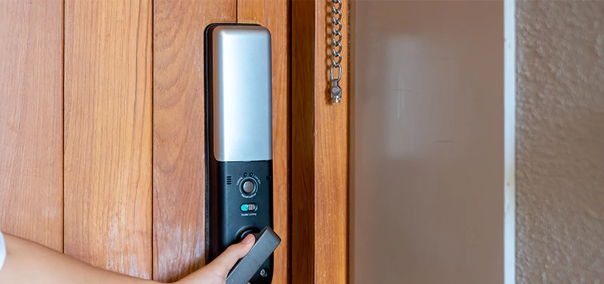 Home Security Electronic Locks Upgrades in Los Alamitos, CA